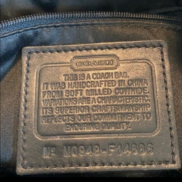 Beautiful Coach Handbag - Picture 2 of 7